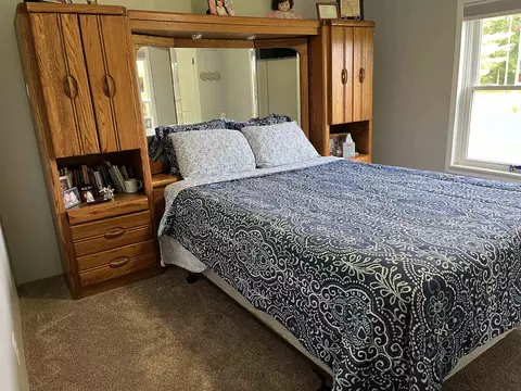Bedroom - 5437 Darby, Gladwin, MI 48624 photo 7 of 14