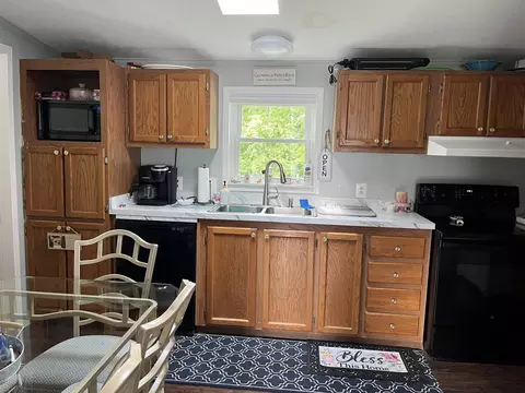 Kitchen - 5437 Darby, Gladwin, MI 48624 photo 3 of 5