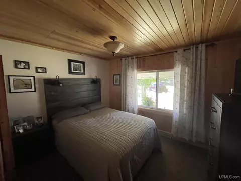 516 N Fourth, L'anse, MI 49946 photo 15