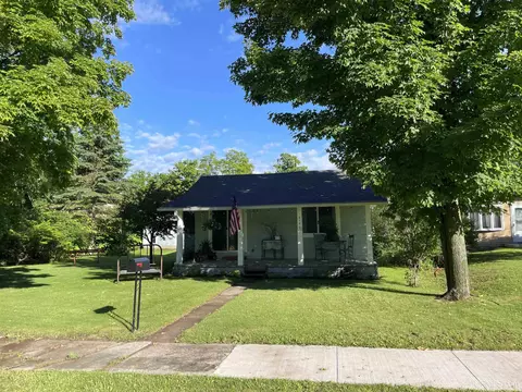 516 N Fourth, L'anse, MI 49946 photo 3