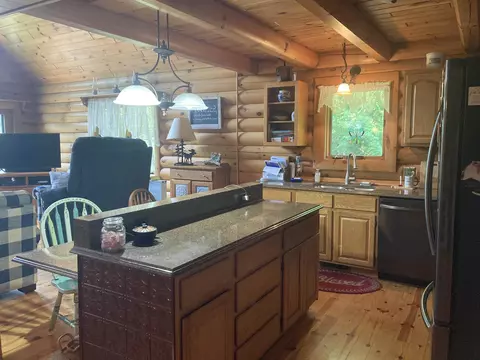 Kitchen - 2153 N M-30, Gladwin, MI 48624 photo 2 of 4