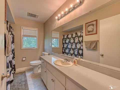 4949 Colf, Carleton, MI 48117 photo 21