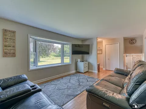 4949 Colf, Carleton, MI 48117 photo 10