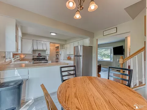 4949 Colf, Carleton, MI 48117 photo 15