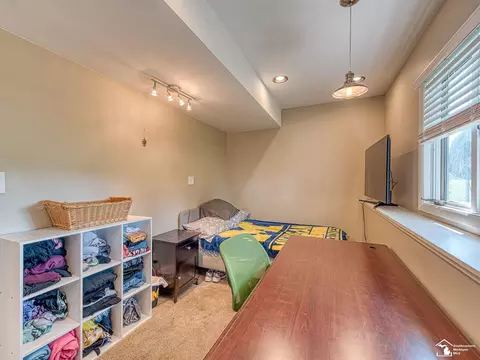 4949 Colf, Carleton, MI 48117 photo 7