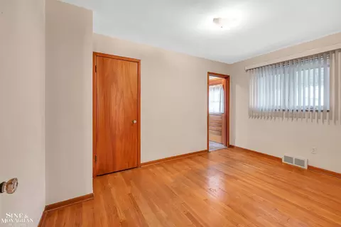 1723 Aline, Grosse Pointe, MI 48236 photo 16