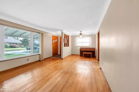 1723 Aline, Grosse Pointe, MI 48236 photo 6
