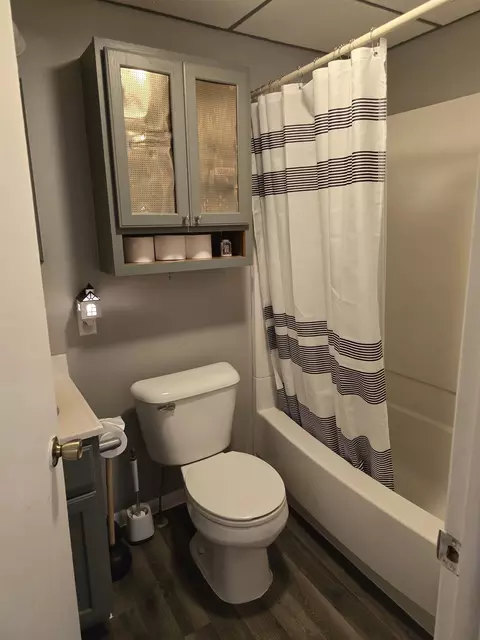Bath - 550 S Hemlock, Hemlock, MI 48626 photo 1 of 2