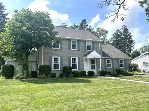 Exterior - 600 S Thompson, Jackson, MI 49203 photo 2 of 14