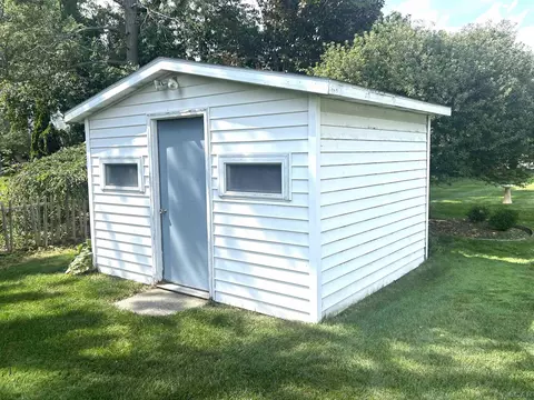 Other - 600 S Thompson, Jackson, MI 49203 photo 1 of 32
