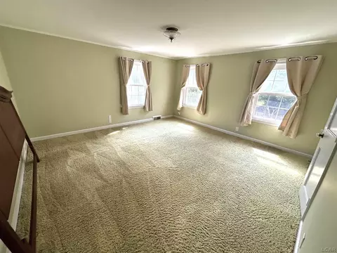 Bedroom - 600 S Thompson, Jackson, MI 49203 photo 10 of 11