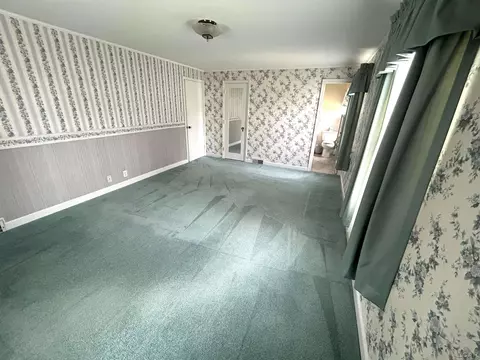 Bedroom - 600 S Thompson, Jackson, MI 49203 photo 8 of 11