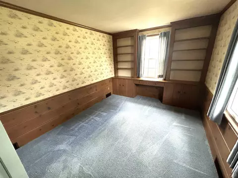 Bedroom - 600 S Thompson, Jackson, MI 49203 photo 1 of 11