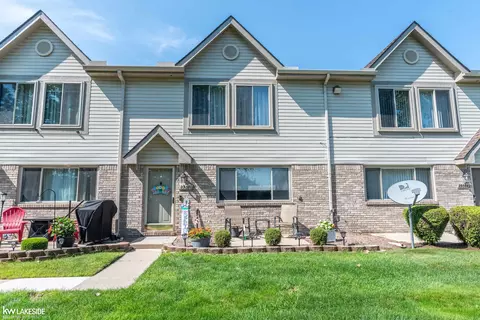 29381 Maurice, New Baltimore, MI 48047
