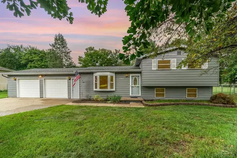 12800 Iroquois, Birch Run, MI 48415