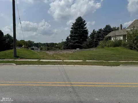 1216 Saint Clair, Saint Clair, MI 48079 photo 2