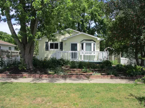 103 Naldrette, Durand, MI 48429