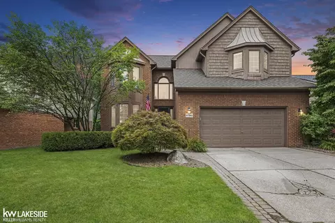 57341 Suffield, Washington, MI 48094