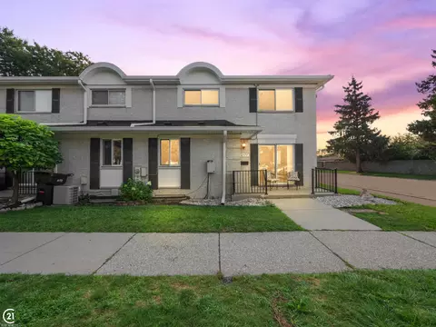8577 Winchester, Sterling Heights, MI 48313