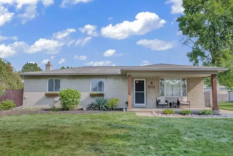14529 Hillsdale, Sterling Heights, MI 48313