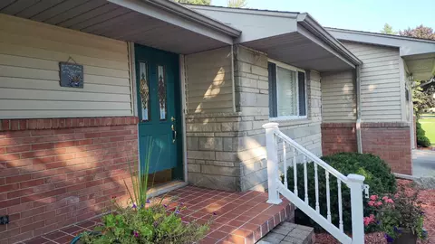 1141 Pleasantview, Flushing, MI 48433 photo 5