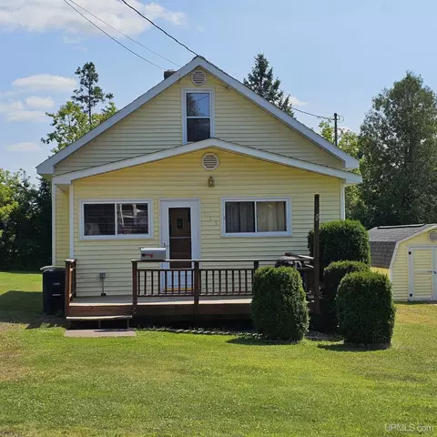135 W Larch, Ironwood, MI 49938