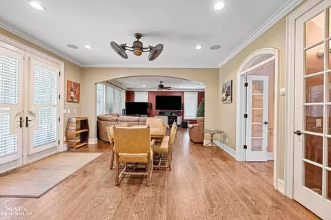1036 Whittier, Grosse Pointe Park, MI 48230 photo 11
