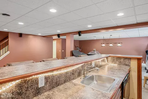 1036 Whittier, Grosse Pointe Park, MI 48230 photo 31