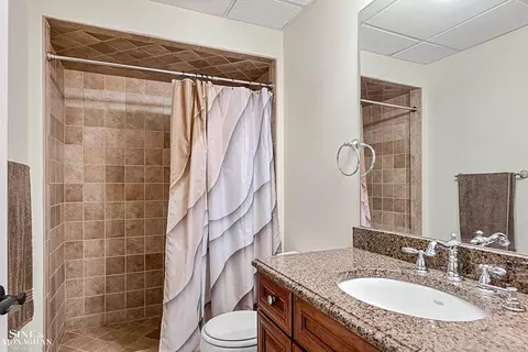 1036 Whittier, Grosse Pointe Park, MI 48230 photo 33