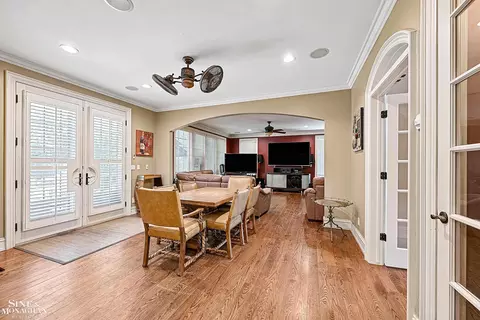 1036 Whittier, Grosse Pointe Park, MI 48230 photo 12