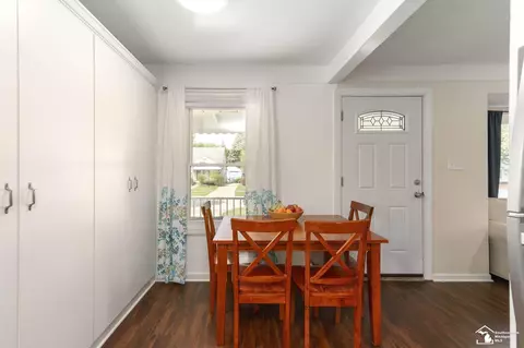 Dining - 3343 William, Dearborn, MI 48124 photo 2 of 2