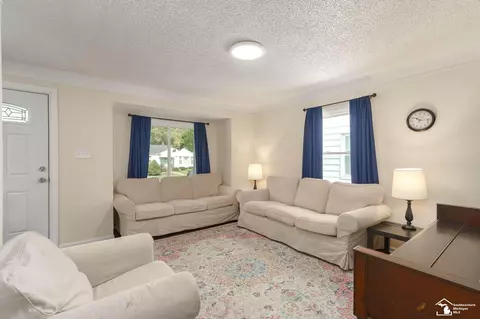 Living - 3343 William, Dearborn, MI 48124 photo 2 of 2