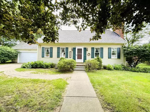 2313 Major, Davison, MI 48423