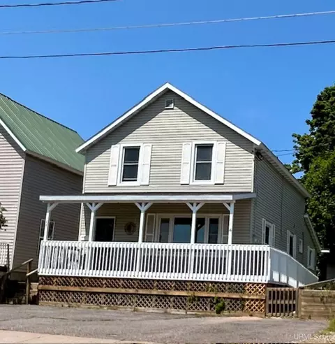 122 Genesse, Marquette, MI 49855