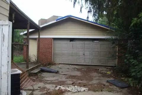 3745 Joal, Flint, MI 48506 photo 4