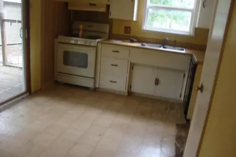 3745 Joal, Flint, MI 48506 photo 7