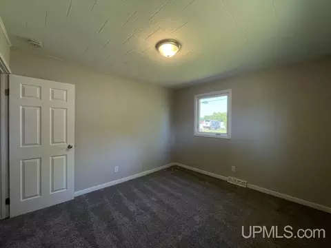 Bedroom - 923 Halliday, L'anse, MI 49946 photo 8 of 8