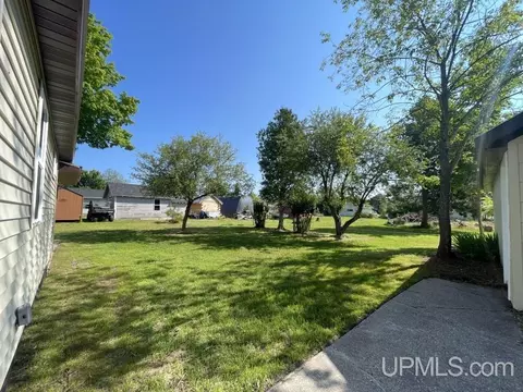Exterior - 923 Halliday, L'anse, MI 49946 photo 3 of 9