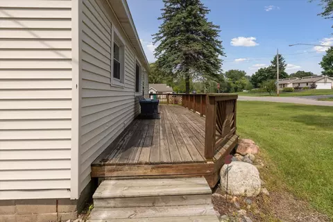 Exterior - 307 Erie, Gladwin, MI 48624 photo 1 of 7