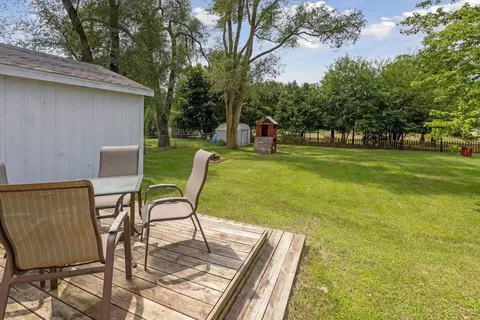 Exterior - 307 Erie, Gladwin, MI 48624 photo 2 of 7