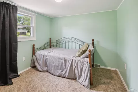 Bedroom - 307 Erie, Gladwin, MI 48624 photo 2 of 2
