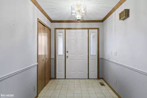 Entry Way - 16580 Stephen, Macomb, MI 48042 photo 1 of 1