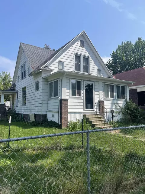 2342 N Bond, Saginaw, MI 48602