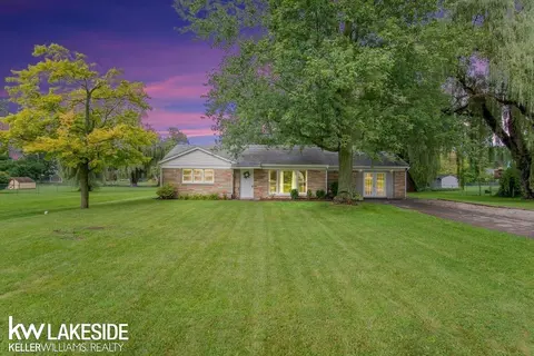 2277 Allerton, Auburn Hills, MI 48326