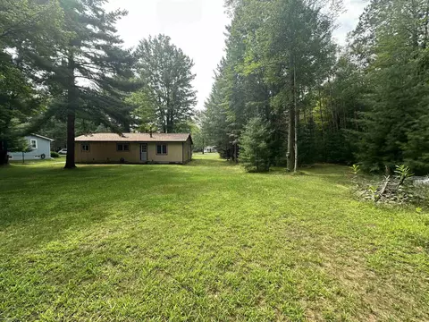 314 Silsby, Roscommon, MI 48653 photo 24