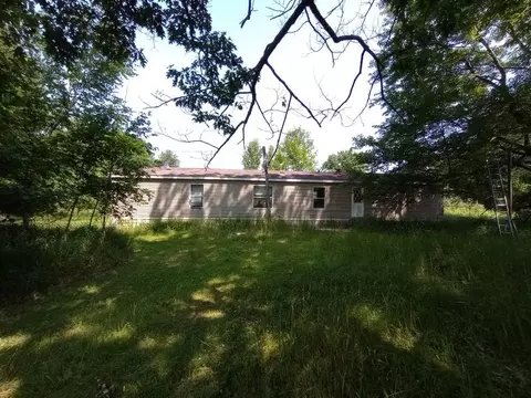 1305 Wieman, Gladwin, MI 48624 photo 2