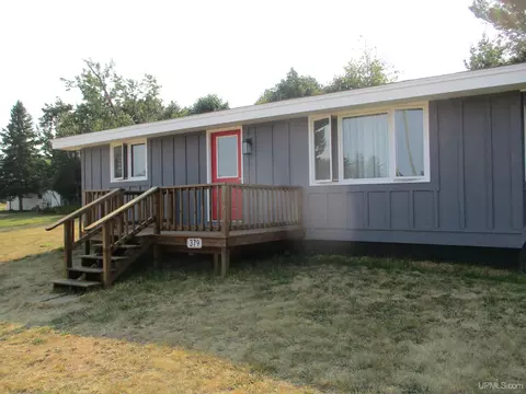 379 Fourth, Eagle Harbor, MI 49950 photo 2
