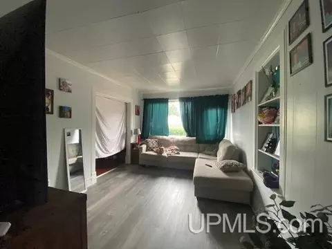 426 E High, Ishpeming, MI 49849 photo 5