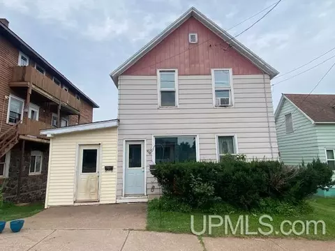 426 E High, Ishpeming, MI 49849