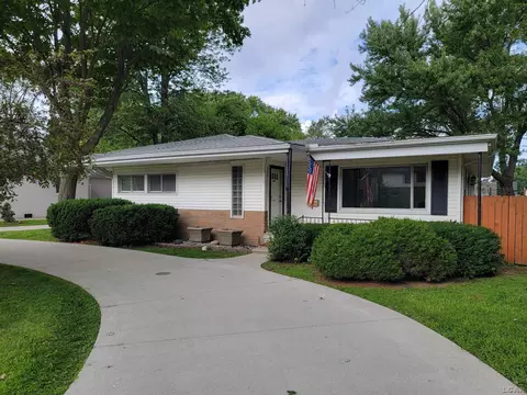 21929 Downing, Saint Clair Shores, MI 48080